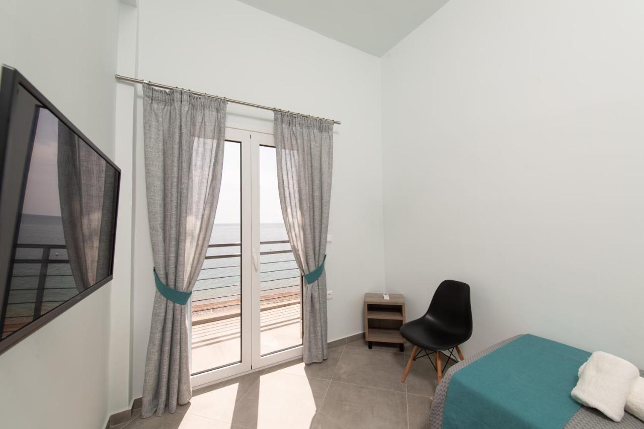 Loggos Apartments Longos  Bagian luar foto